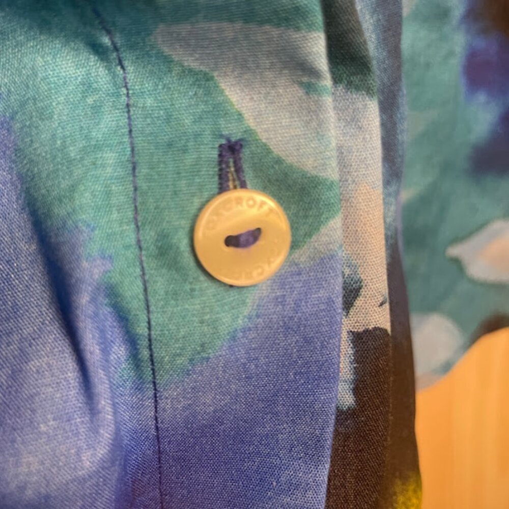 Fox Croft Button Up Collared Shirt - Picture 9 of 9